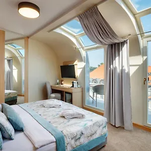 Hotel Clement, Praha